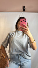 T-shirt Spalla over più colori