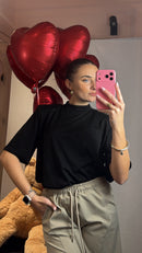 T-shirt Spalla over più colori