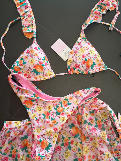 Costume 3 pezzi con pareo