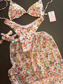 Costume 3 pezzi con pareo