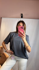 T-shirt Spalla over più colori